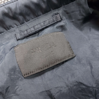 Prada платово яке M размер дамско