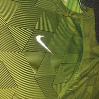 Nike тениска L размер