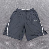 Nike шорти L размер