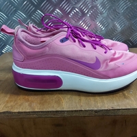 Nike маратонки 40 размер