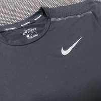Nike тениска M размер