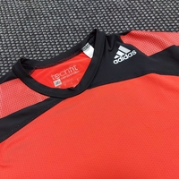Adidas techfit тениска L размер