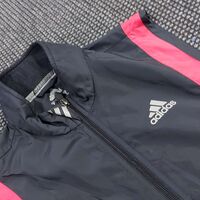 Adidas шушляков елек S мъжки