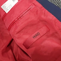 Hugo boss сако M размер