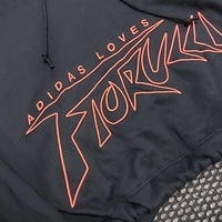 Adidas x fiorucci crop hoodie дамско S размер