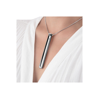 Вибратор във формата на куршум сребрист медальон Le Wand Necklace