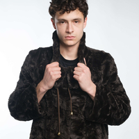 Разкроено палто от еко кожа