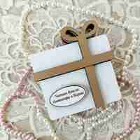 Дървена картичка ,,Подарък