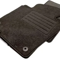 Мокетни стелки за VW Passat B6 / B7 / 3С (2005-2014) - с кръгли щипки