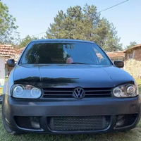 Предна броня за VW GOLF 4 - R32 дизайн - черна