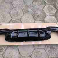Двоен Оребрен Дифузьор за BMW G30 G31