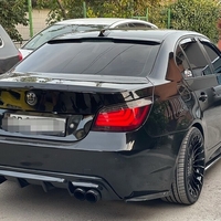 Двоен Оребрен Дифузьор за BMW E60 E61