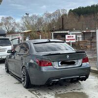 Двоен Оребрен Дифузьор за BMW E60 E61