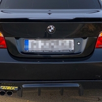 Единичен Оребрен Дифузьор за BMW E60 E61