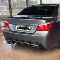 Двоен Оребрен Дифузьор за BMW E60 E61