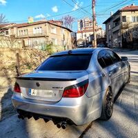 Двоен Оребрен Дифузьор за BMW E60 E61