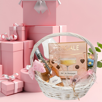 Подаръчна кошница “Розе за нея”