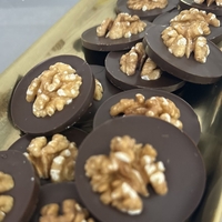 ✨ Коледна кошница “Червена хармония” ✨