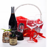 Подаръчна кошница „Червена селекция“