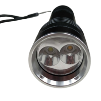 Акумулаторен LED фенер за гмуркане - XL-20 - 200217
