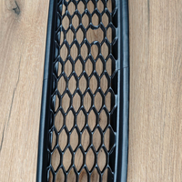 Решетка Audi A4 B6 - Пчелна Пита