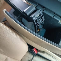 BMW X5 E70; X6  E71 Капак за централна конзола (демонтиран телефон)