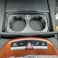 Поставка за чаши Mercedes W221