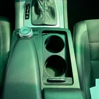 Поставка за чаши Mercedes W204 и др.
