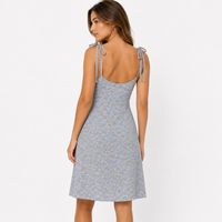 ASOS DESIGN флорална рокля • L