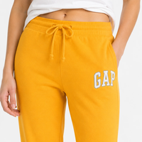 GAP джогър • M