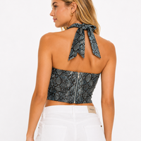 Missguided къс топ • S