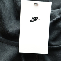 Nike дамски суичър • XS