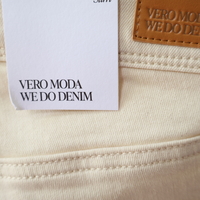 Vero Moda Кремави slim дънки •  XS