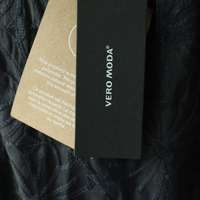 Vero Moda Жакардова рокля • M