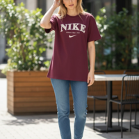 Nike Red Loose Fit T-Shirt • S Oversized