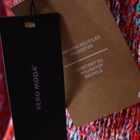 Vero Moda Флорална рокля • M