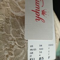 Triumph Lace Shaping Body • 85F