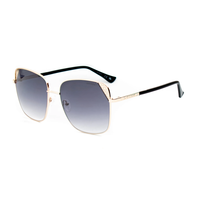Guess • GF00035-5932B