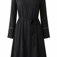 Vero Moda Черна рокля с колан • M