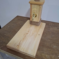 Дървен диспенсър за ракия с чешмичка