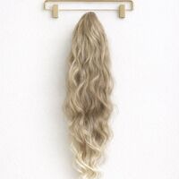 PREMIUM - Луксозна опашка - БЕЖОВО РУСО НА ВЪЛНИ с мрежа и ластик