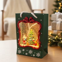 Празнична Коледна декорация във вид на подаръчна чанта със светлини и снежен ефект
