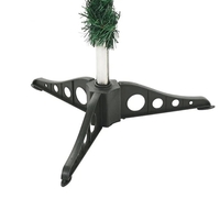 Коледна елха с шишарки и бели заскрежени връхчета