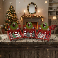 Комплект от 12 броя коледни ароматни чаени свещи в кутия