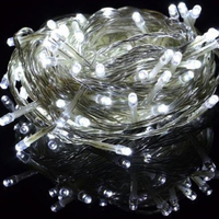 Светещ LED гирлянд с 200 светлини