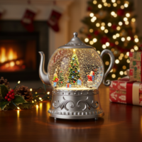 Коледна снежна топка във формата на чайник