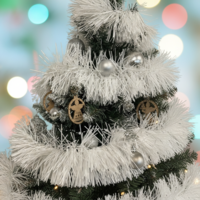 Елегантен гирлянд за празничен блясък и украса за вашия дом