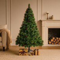 Естествено зелена елха с шишарки