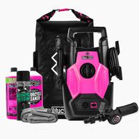 Водоструйка в комплект с препарати за почистване на мотоциклети Muc-Off 20212