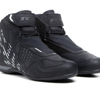 Мото боти TCX RO4D WP BLACK/WHITE